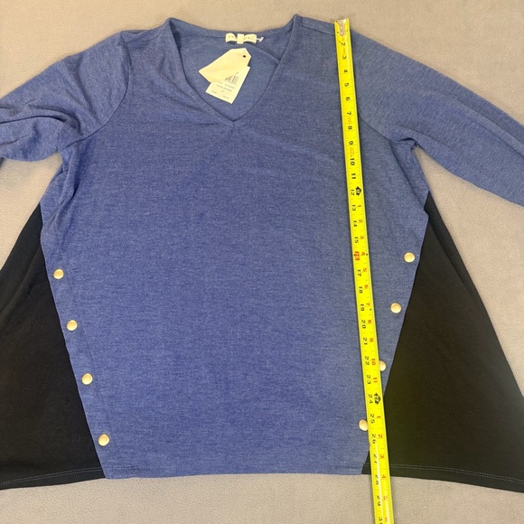 Retrology Women's Blue & Black V-Neck Soft Pull Over Top Button Accents- 1X- NWT - Picture 14 of 14